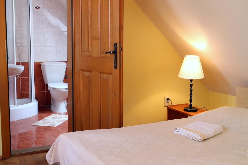 Penzion Kremenisko Banska Stiavnica Quarto foto