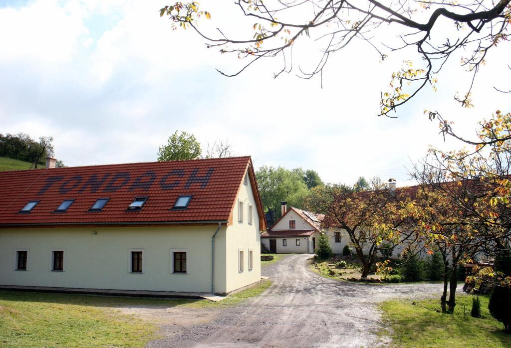 Penzion Kremenisko Banska Stiavnica Exterior foto